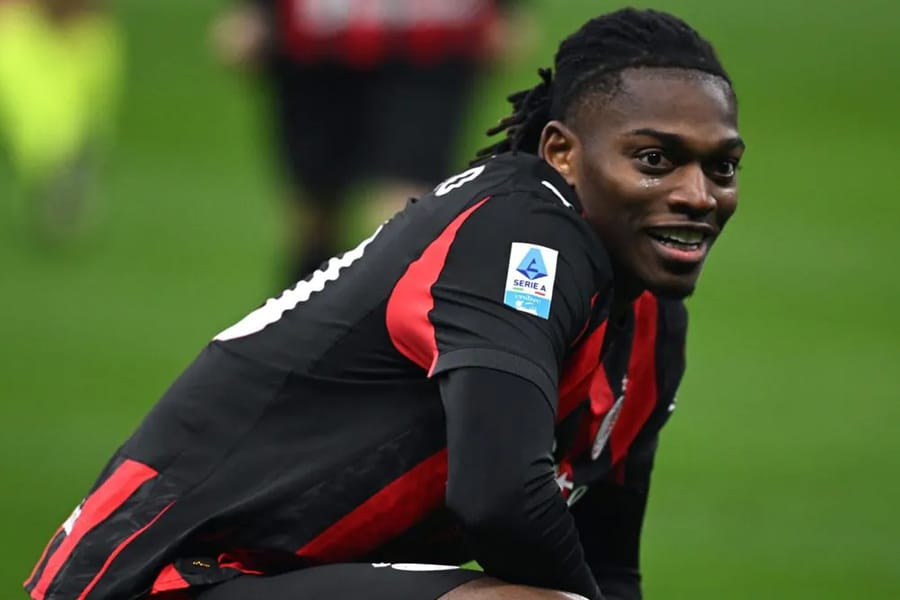 Rafael Leao i zhgënjyer në një ndeshje të Milanit në kampionat