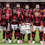 Lojtarët e Milanit përpara ndeshjes ndaj Venezias në San Siro