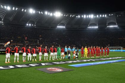 Lojtarët e Milanit në prag të një ndeshjeje të Europa League në San Siro