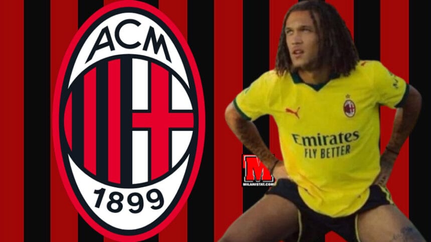 Diego Moreira buzëqesh me fanellën e re të Milanit gjatë një prezantimi zyrtar