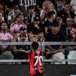 Alphadjo Cissé pas golit që ngriti peshë zemrat e tifozëve milanistë. Goli i tij spektakolar tregoi qartë nivelin e lartë teknik që gëzon ky talent