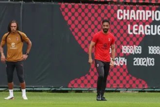 Ruben Amorim drejton stërvitjen e Milanit në Milanello